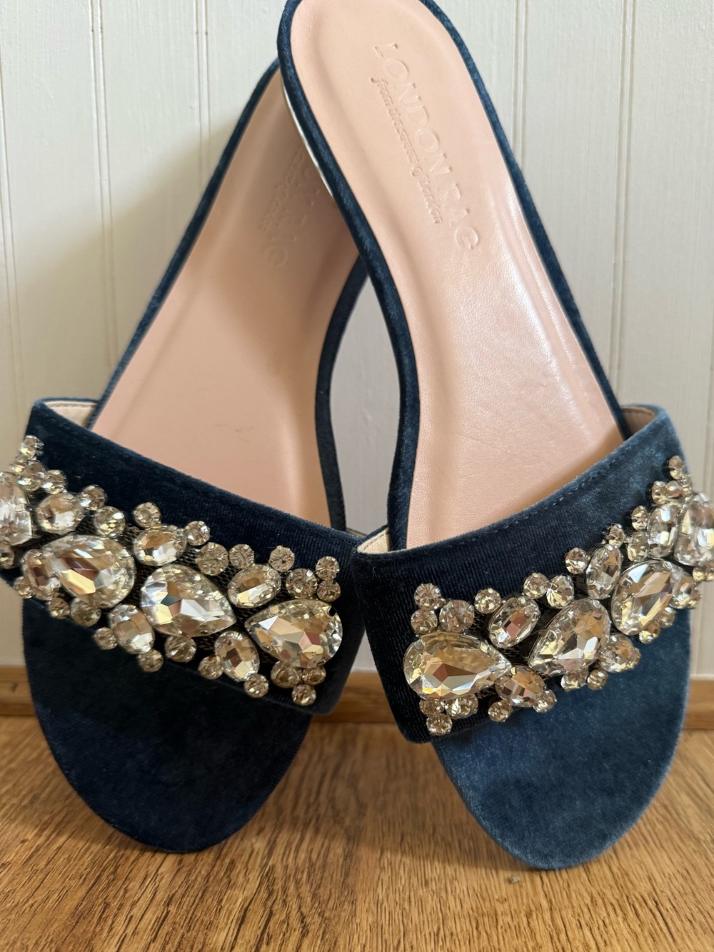 NEW London Rag Sally Flat Embellished Sandals size 9